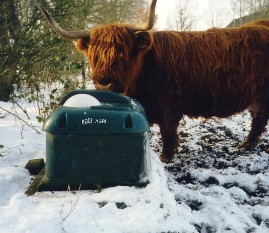 80 Ltr. / 17.5 Gal. Double Insulated Water Trough