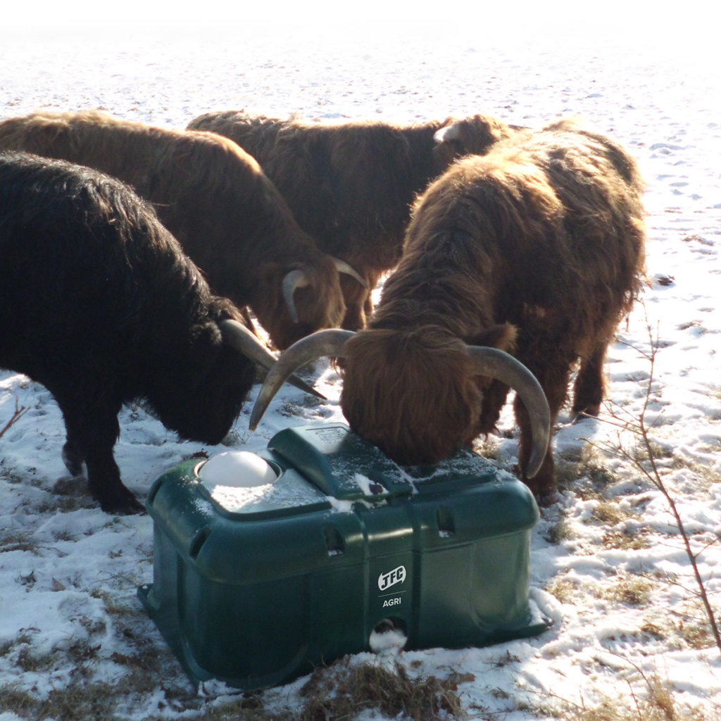 80 Ltr. / 17.5 Gal. Double Insulated Water Trough