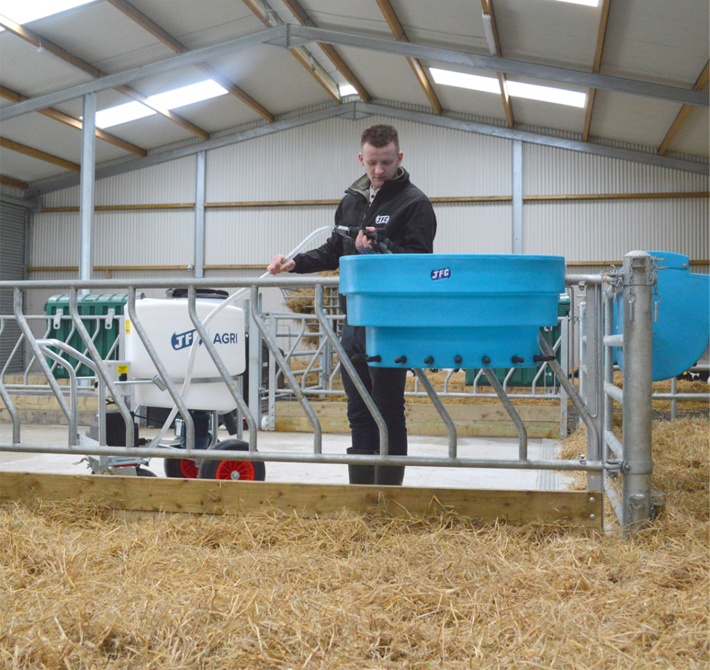 Milk Kart (170L) With Mixer & Pump filling compartment feeder