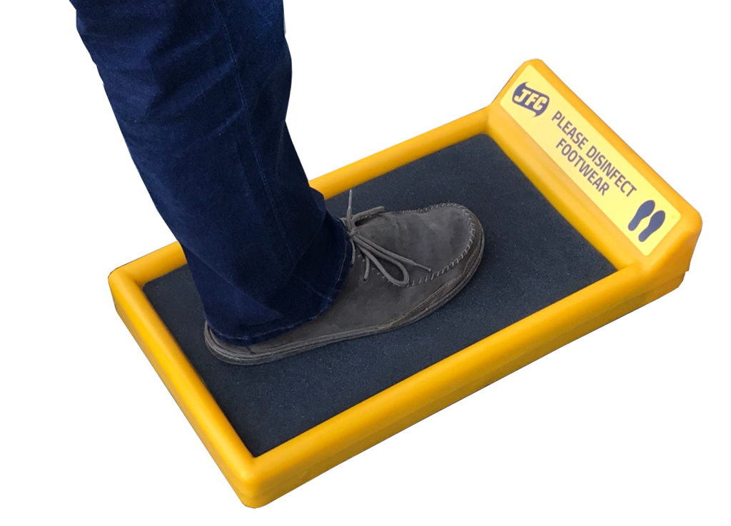 Small disinfectant footbath for personnel